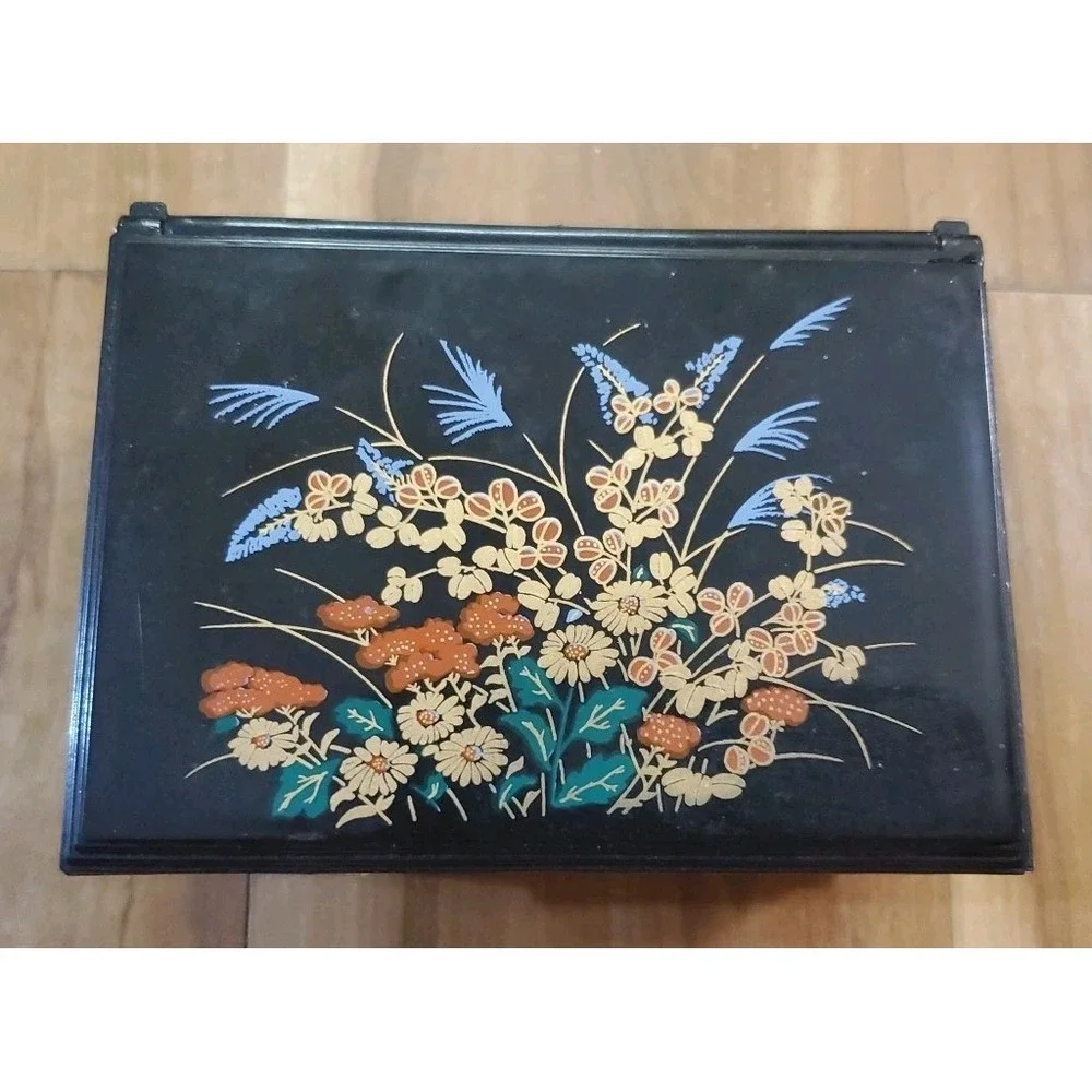 Vintage Asian Jewelry Trinket Box Black Gold Multicolor Floral Motif‎
